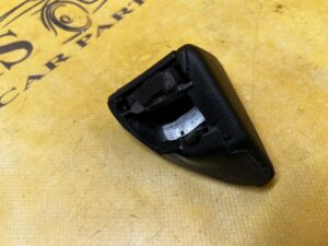 OSŁONA ZAŚLEPKA PODŁOKIETNIK SŁUPKA B LEWA PORSCHE PANAMERA 970 I LIFT