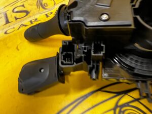 PAJĄK MANETKI TAŚMA PRZEŁĄCZNIK ZESPOLONY DACIA SANDERO III