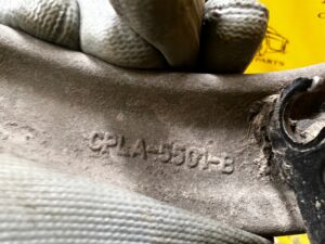 WAHACZ TYŁ TYLNY LEWY PRAWY RANGE ROVER L405 L494