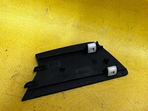 LEWA OSŁONA ZAŚLEPKI KLAMKI DRZWI FORD KUGA MK3