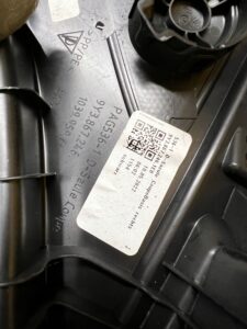 OSŁONA POSZYCIE SŁUPKA D PRAWA PORSCHE CAYENNE 9Y3 9Y0 COUPE HYBRID