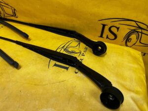 KOMPLET RAMIONA WYCIERACZKI PRZÓD FORD FUSION LIFT USA MONDEO MK5