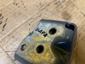 ZAWIAS KLAPY TYŁ BAGAŻNIKA FORD BRONCO 21- AZURE GREY PEARL