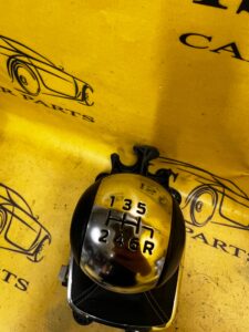 GAŁKA LEWAREK MIESZEK SKÓRA FORD FIESTA MK8