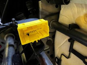 FOTEL PRZÓD PRAWY PASAŻERA AIRBAG ALLURE PEUGEOT 3008 II EU