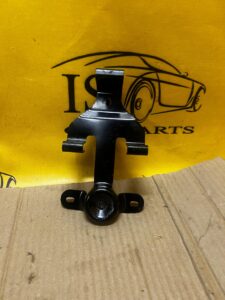 UCHWYT KOŁA ZAPASOWEGO RANGE ROVER VOGUE L405