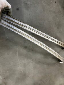 2 X MOCOWANIE UCHWYT OBEJMA ZBIORNIKA PALIWA MERCEDES GL X166 4.7 V8