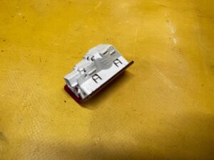 2 X LAMPKA OŚWIETLENIA BOCZKA DRZWI MERCEDES GL X166