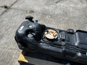 ZBIORNIK PALIWA OSŁONA METALOWA BAK BAKU JEEP WRANGLER JL 2.0 TURBO TB