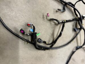 INSTALACJA WIĄZKA PODSUFITKI LAND ROVER DISCOVERY SPORT V L550