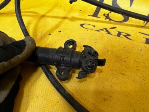 KOMPLET SPRYSKIWACZE PRZEWÓD REFLEKTORÓW JAGUAR XJL X351