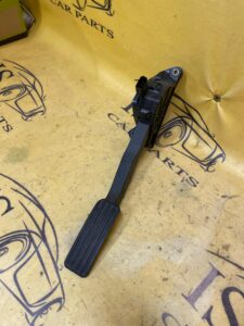 PEDAŁ GAZU GAZ POTENCJOMETR LR L462 DISCOVERY V