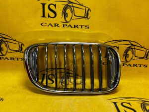 KRATKA GRILL ZDERZAKA ATRAPA PRAWA BMW 7 G11 G12 NOWA OEM