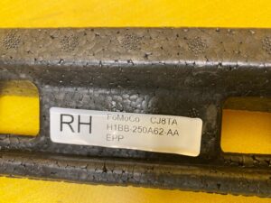 LISTWA STYROPIAN PIANKA OSŁONA FORD FIESTA MK8 3D