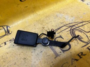 ZAPINKA PASA BEZPIECZEŃSTWA LEWY TYŁ BMW 5 G30