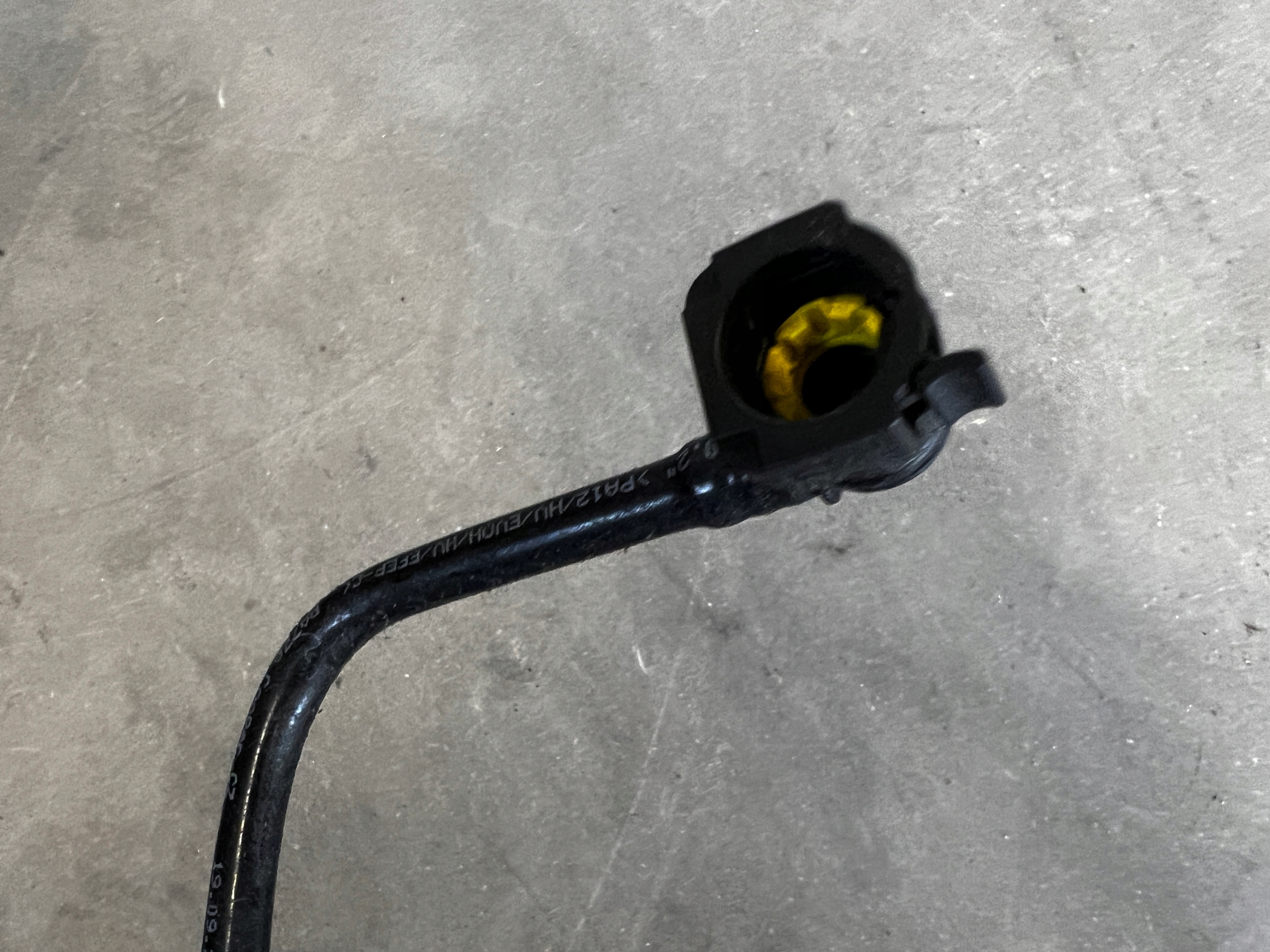 PRZEWÓD WAŻ RURKA PALIWA PALIWOWY RANGE ROVER VELAR L560 2.0D