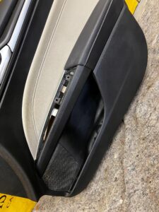 BOCZEK TAPICERKA DRZWI PRAWY PRZÓD TITANIUM SKÓRA LED FORD FUSION LIFT USA