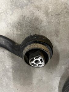 WAHACZ DOLNY PRZÓD PRZEDNI LEWY BMW X5 F15 X6 F16