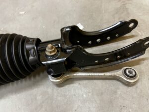 AMORTYZATOR PNEUMATYCZNY MIECH PRZÓD LEWY PORSCHE CAYENNE II 7P5 GTS