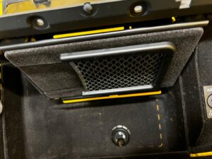 SCHOWEK DESKI PASAŻERA VW TOUAREG 7P 7P0 EUROPA