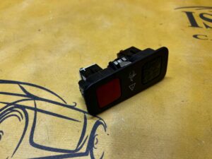 PANEL PRZEŁĄCZNIK OTWIERANIA KLAPY TYŁ BAGAŻNIKA PEUGEOT 5008 II