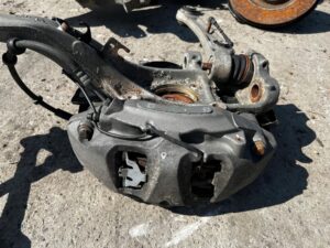 ZWROTNICA WAHACZE ZAWIESZENIE PRZÓD LEWY AUDI Q7 4M0 3.0 TDI