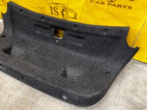 POSZYCIE TAPICERKA KLAPY BAGAŻNIKA PRAWE BMW 5 G30
