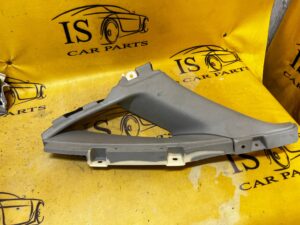 OSŁONA POSZYCIE TAPICERKA SŁUPKA C PRAWA AUDI A8 D4