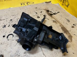 OSŁONA SILNIKA WLEW OLEJU RENAULT DACIA NISSAN MERCEDES 1.5 BLUE DCI