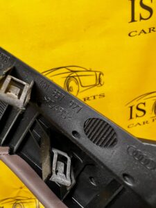 OSŁONA LISTWA RAMKA POD KIEROWNICĘ AUDI A8 D4