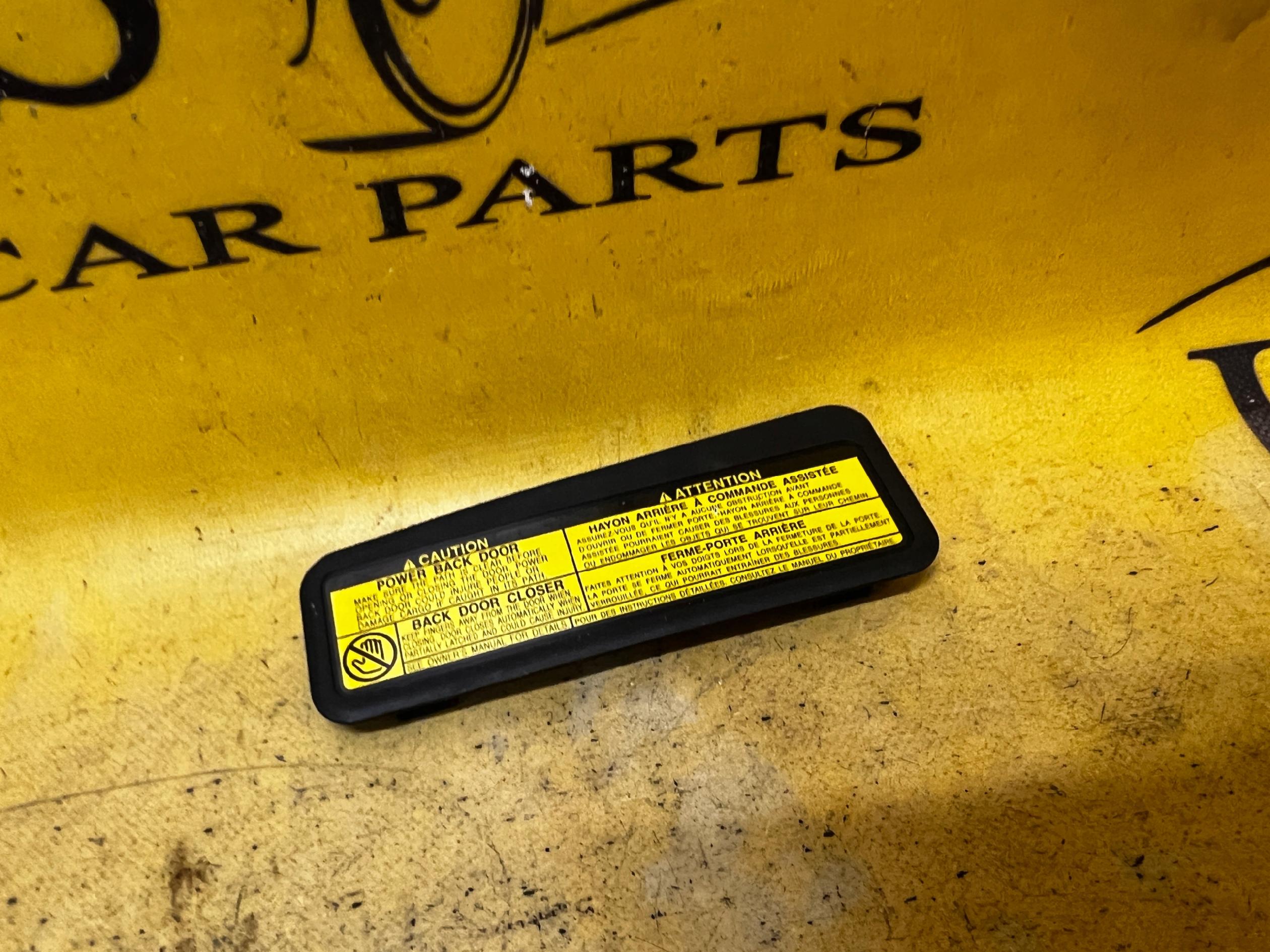 OSŁONA PLASTIK ZAŚLEPKA TYLNYCH DRZWI LEXUS RX 450H III 3 AL10