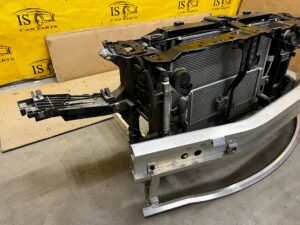 PAS PRZEDNI BELKA CHŁODNICE WENTYLATOR INFINITI Q70 M35h 3.5 BIAŁA PERŁA