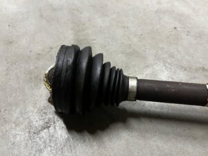 PÓŁOŚ PRZÓD PRZEDNIA PRAWY PRAWA RENAULT MASTER III OPEL MOVANO B 2.3 DCI