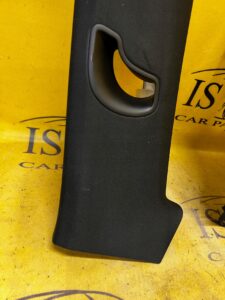 OSŁONA POSZYCIE TAPICERKA SŁUPKA TYŁ C PRAWA PRAWE PORSCHE CAYENNE II 7P5