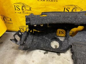 WYGŁUSZENIE MATA WYKŁADZINA OSŁONA ŚCIANY GRODZIOWEJ PORSCHE MACAN 95B LHD