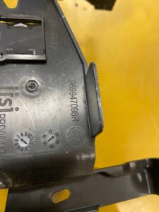 ŚLIZG MOCOWANIE WSPORNIK RENAULT MEGANE IV