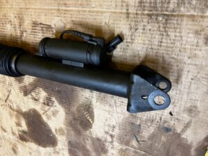 AMORTYZATOR TYŁ TYLNY AKTYWNY MERCEDES GL X166