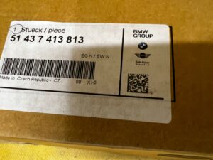 OSŁONA LISTWA SŁUPKA PRZÓD A LEWY MINI F60 NOWA OEM