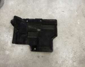 WYGŁUSZENIE MATA WYKŁADZINA ŚCIANY GRODZIOWEJ PEUGEOT 308 II T9 EU