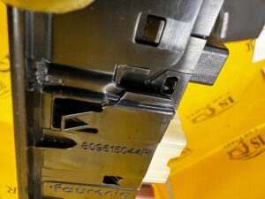 PANEL PRZEŁĄCZNIK SZYB LUSTEREK DRZWI PRZÓD LEWY DACIA JOGGER SANDERO III