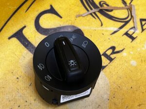 WŁĄCZNIK PRZEŁĄCZNIK PANEL ŚWIATEŁ SKODA SCALA KODIAQ KAROQ