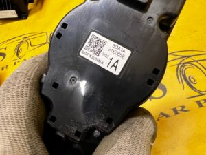 PANEL PRZEŁĄCZNIK STEROWANIA RADIEM NAWIGACJĄ INFINITI Q30