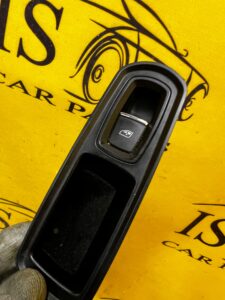 PANEL PRZEŁĄCZNIK SZYBY DRZWI PRZÓD PRAWY PORSCHE PANAMERA 970 I LIFT