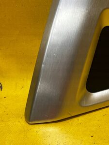 OSŁONA KONSOLI DEKOR TUNELU PRAWA PRAWY RANGE ROVER VOGUE L405