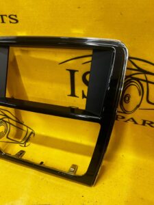 OSŁONA RAMKA EKRANU PANELU RADIA JAGUAR XJ X351