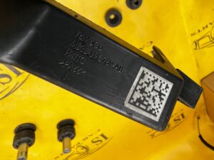 UCHWYT MOCOWANIE PRZEWODU KLIMATYZACJI FORD BRONCO 21-