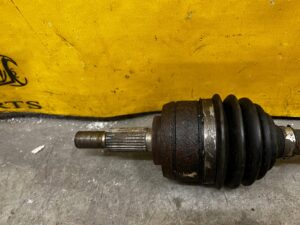 PÓŁOŚ PRZÓD PRZEDNIA PRAWY PRAWA RENAULT MEGANE IV 1.5 DCI