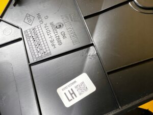 OSŁONA ZAŚLEPKA BOCZEK TUNELU LEWA LEWY DACIA JOGGER SANDERO III