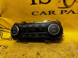 PANEL STEROWANIA KLMATYZACJI AUTO INFINITI Q30