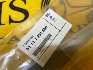 OSŁONA LISTWA PLASTIK ZDERZAKA PRZÓD LEWA BMW 5 F10 NOWA OEM